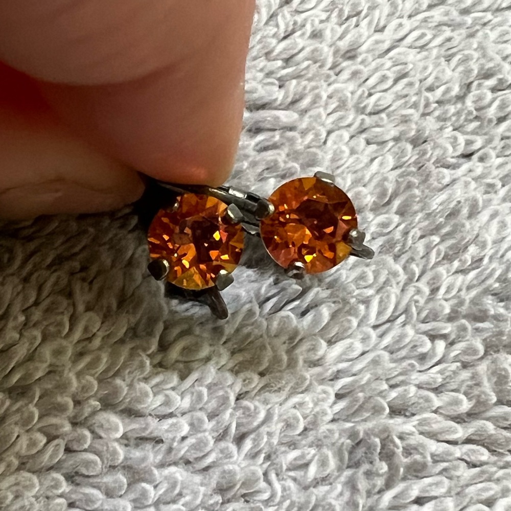 NWOT Sabika Earrings